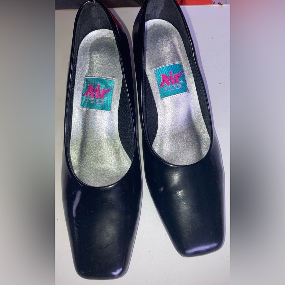 Woman dress shoes